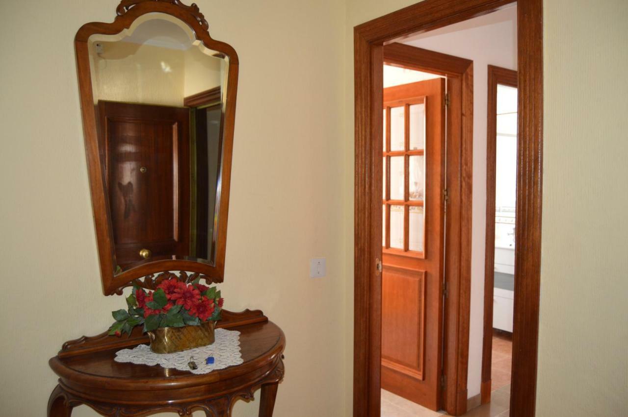 Apartamento Aben Humeya غرناطة المظهر الخارجي الصورة